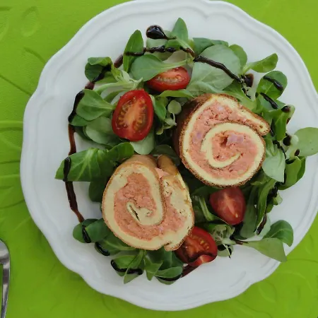 Les Deux Velos D'hotes-table D'hotes Szálloda