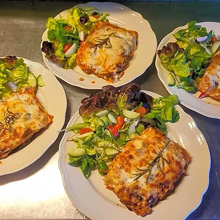 Les Deux Velos D'hotes-table D'hotes * Biert