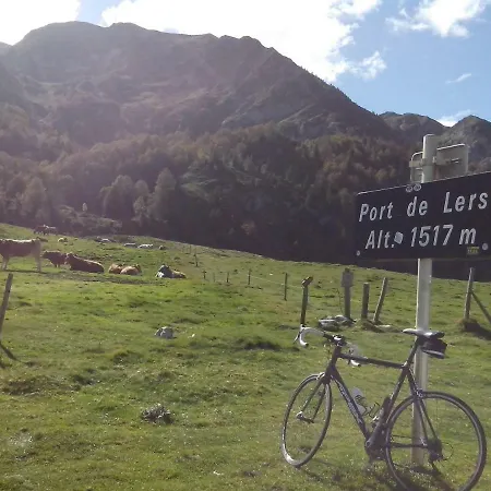 Les Deux Velos D'hotes-table D'hotes Hotel *