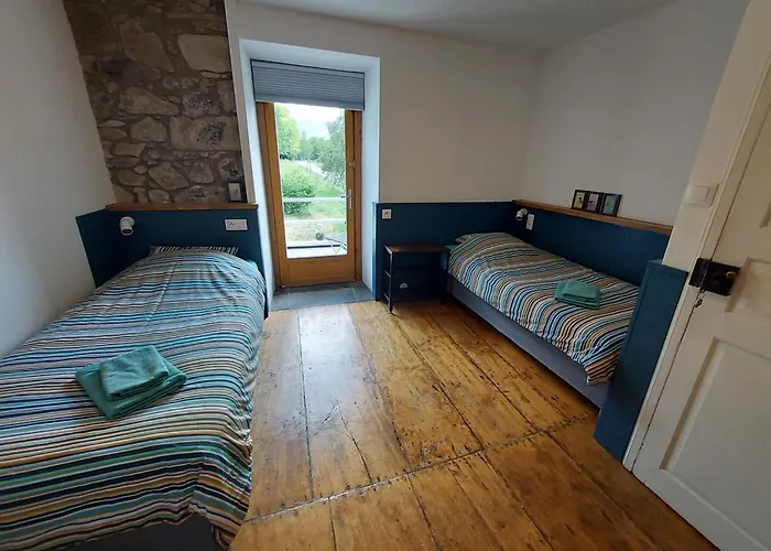 Les Deux Velos D'hotes-table D'hotes * Biert