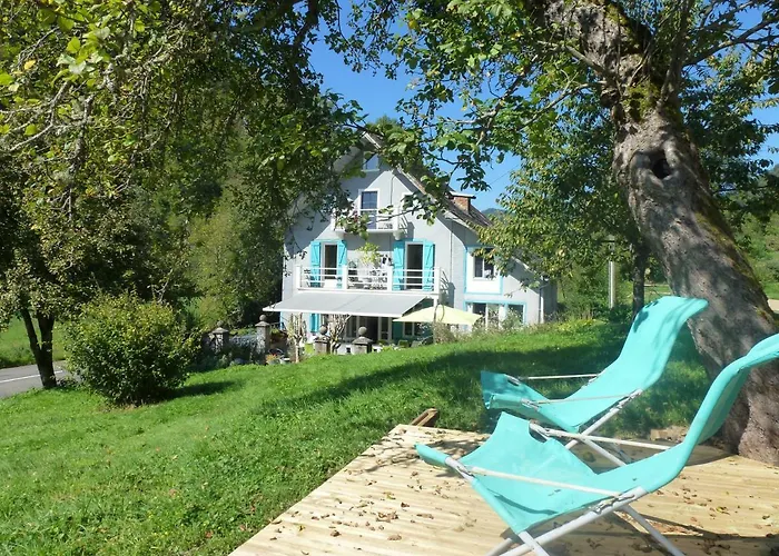 Les Deux Velos D'hotes-table D'hotes فندق