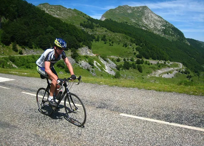 Les Deux Velos D'hotes-table D'hotes فندق *