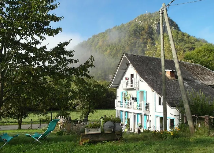 Les Deux Velos D'hotes-table D'hotes فندق Biert