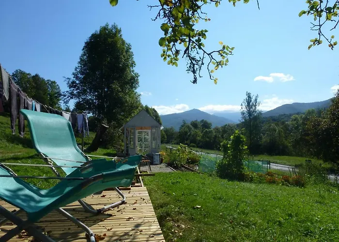 Les Deux Velos D'hotes-table D'hotes Biert